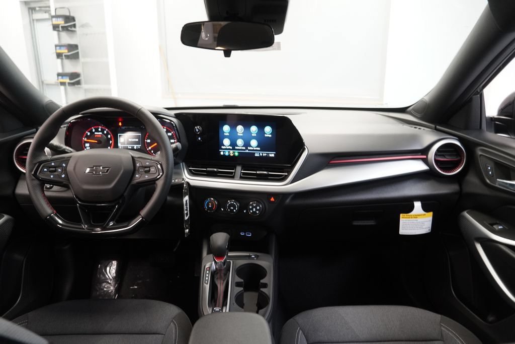 New 2026 Chevrolet Trax RS w/ Driver Confidence Package FWD image 17