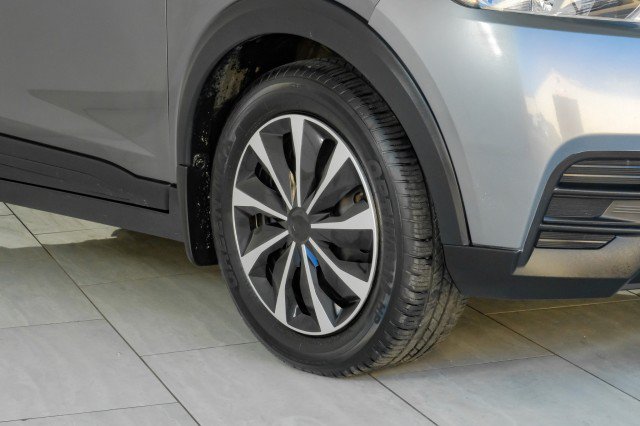 Used 2020 Nissan Kicks S w/ Interior Electronics Package FWD image 55