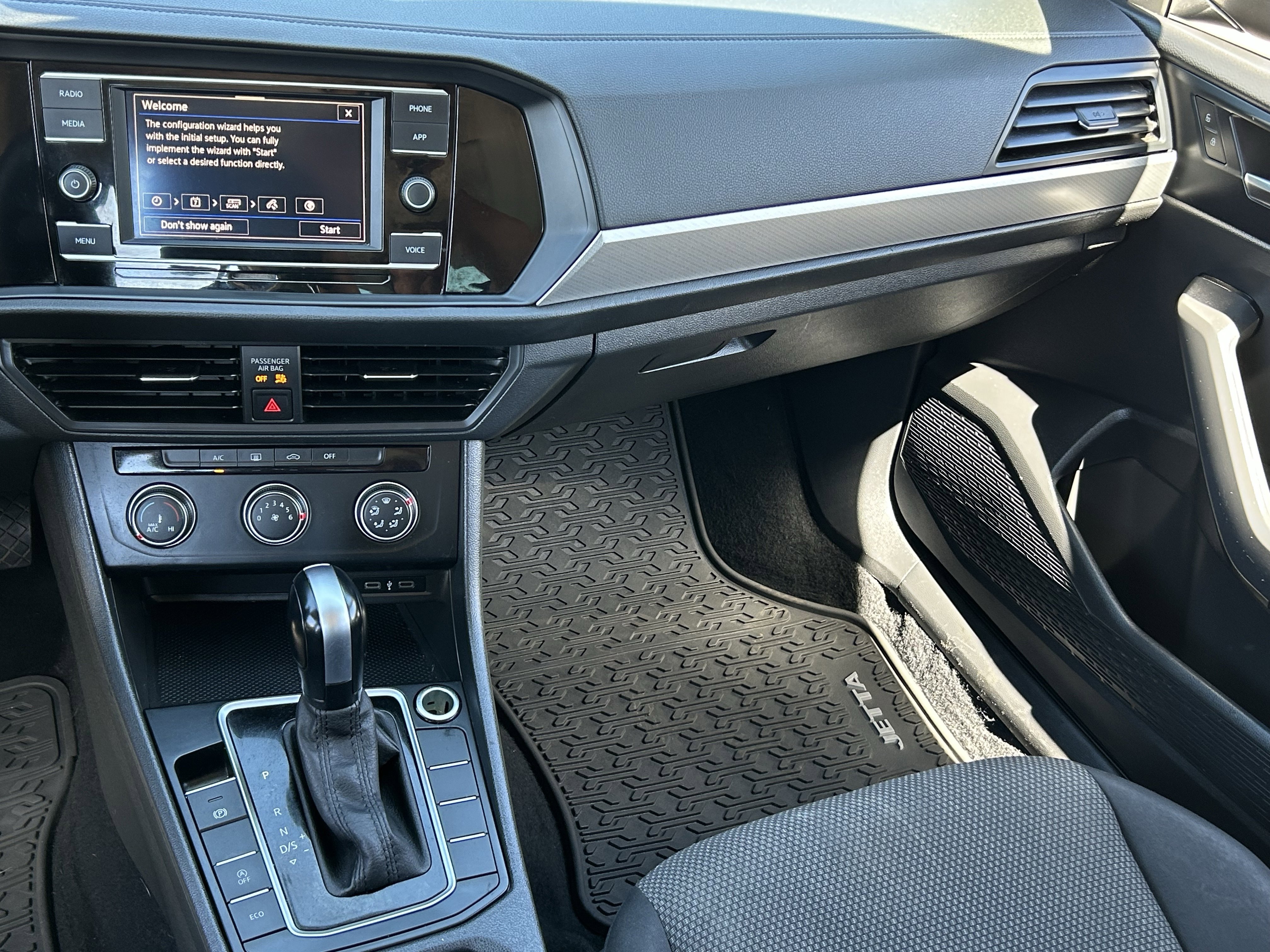 Used 2021 Volkswagen Jetta S w/ Driver Assistance Package image 15