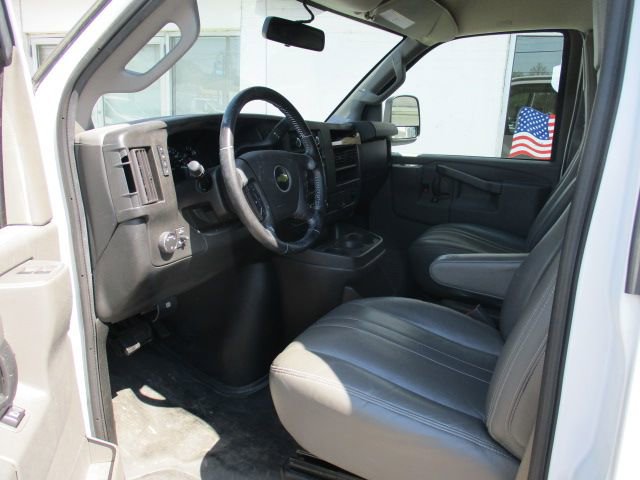 Used 2020 Chevrolet Express 2500 w/ Driver Convenience Package RWD image 14