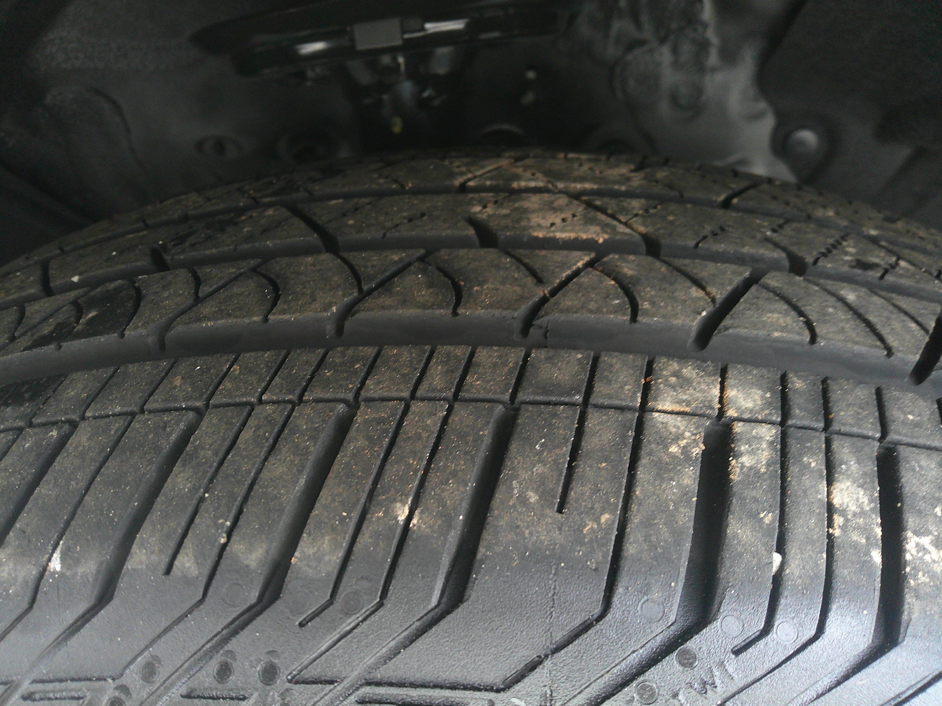 Used 2025 Acura RDX SH-AWD image 16