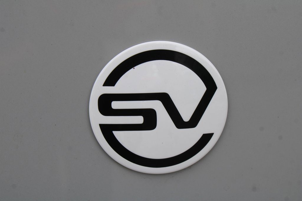 New 2025 Land Rover Range Rover SV image 8