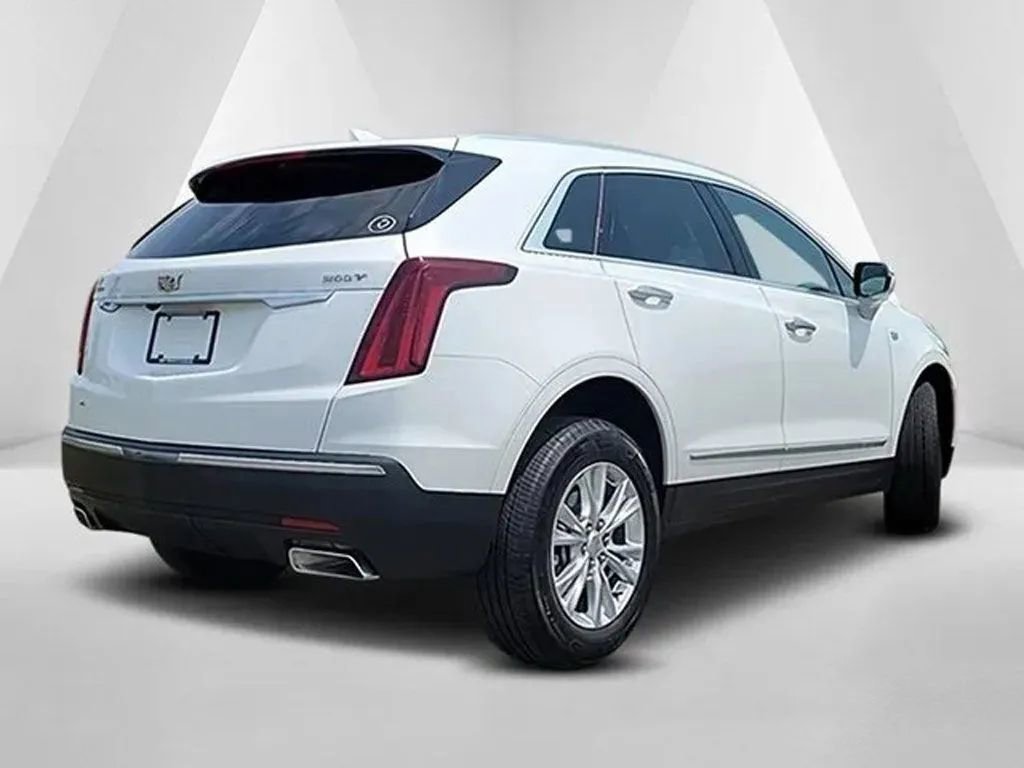 New 2024 Cadillac XT5 Luxury image 5