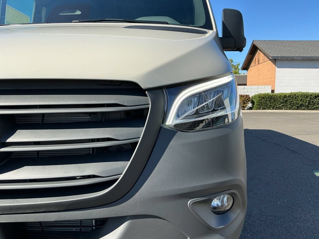New 2026 Mercedes-Benz Sprinter 2500 image 3
