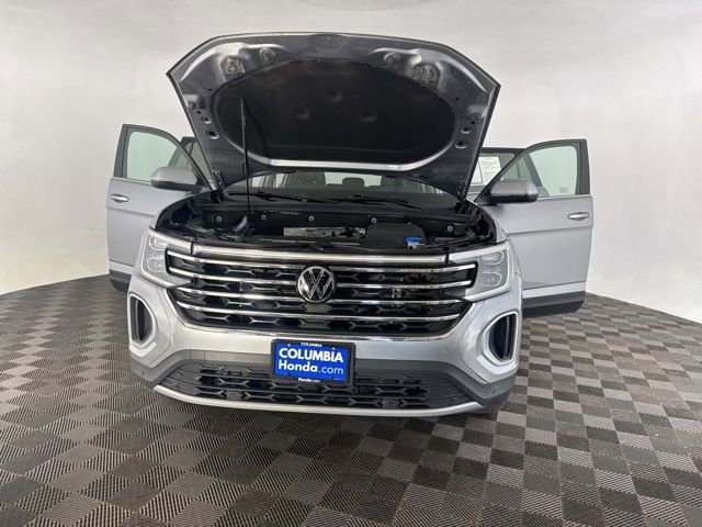 Used 2024 Volkswagen Atlas SE image 14