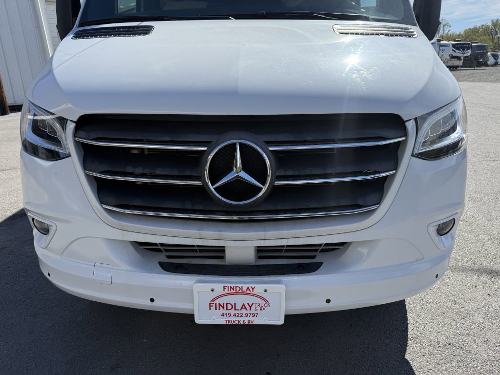 Used 2022 Mercedes-Benz Sprinter 3500 image 3