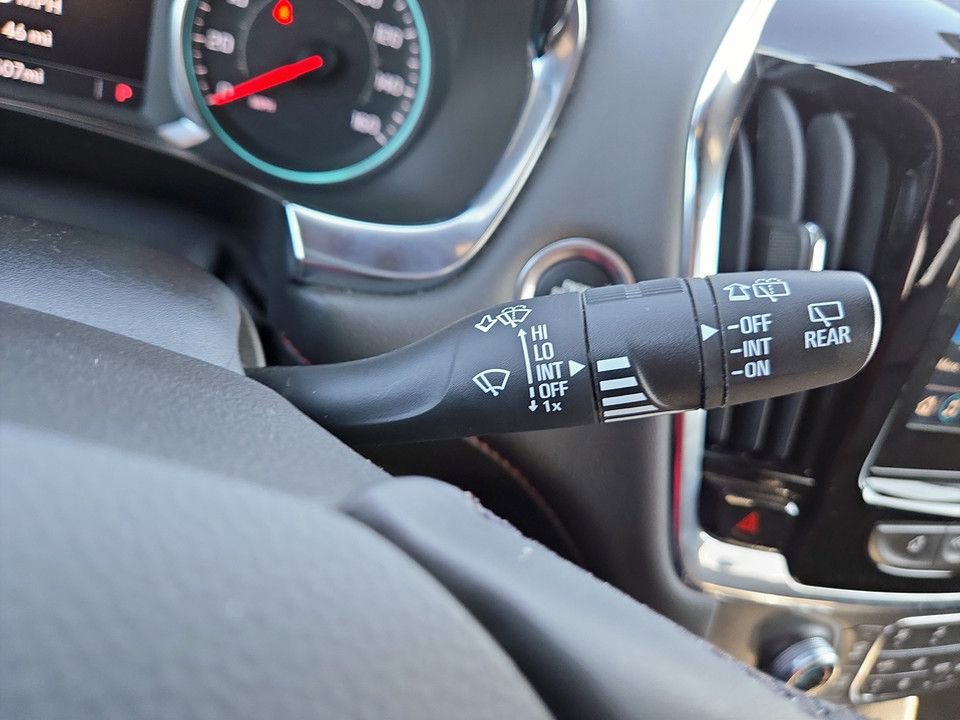 Used 2023 Chevrolet Traverse RS w/ LPO, Floor Liner Package image 16