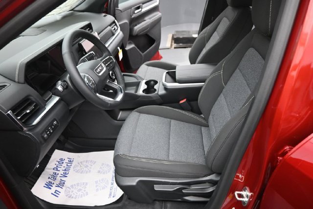 New 2027 GMC Terrain Elevation w/ LPO, Floor Liner Package AWD/4WD image 18