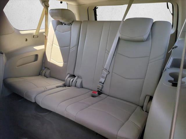 Used 2018 Cadillac Escalade ESV Luxury image 20