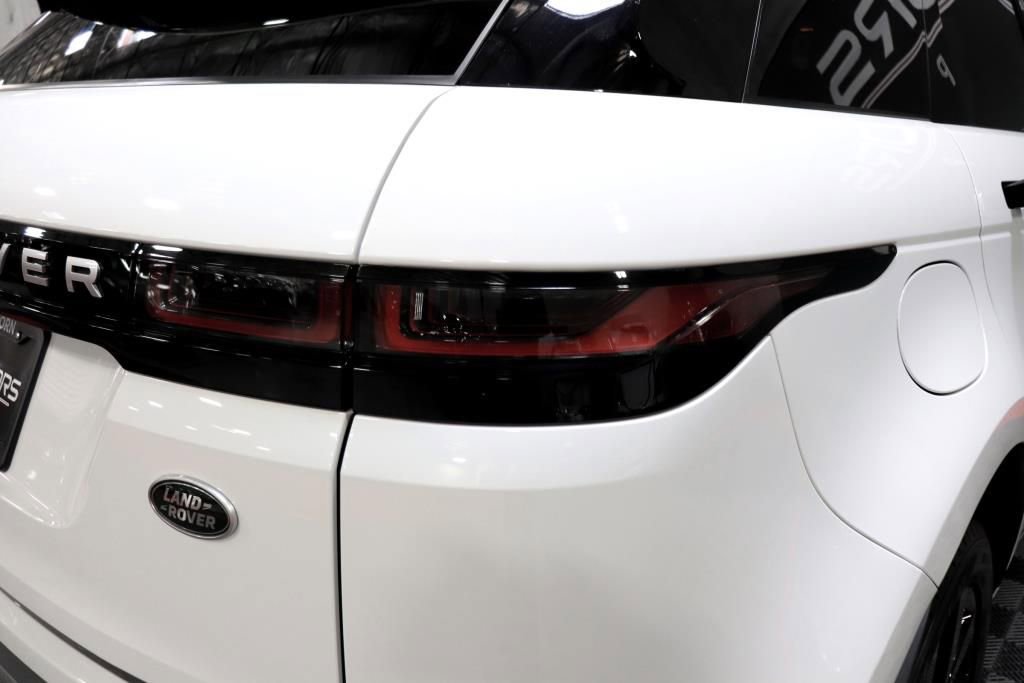 Used 2023 Land Rover Range Rover Evoque SE image 8