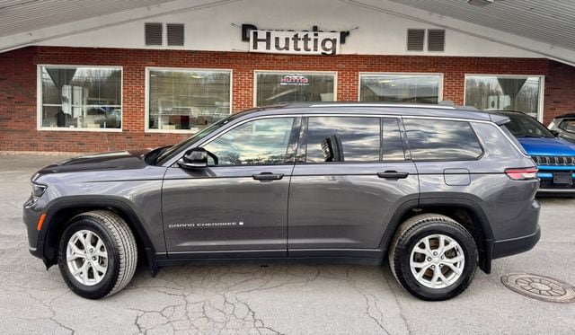 Used 2024 Jeep Grand Cherokee L Limited w/ MOPAR Finishing Package AWD/4WD image 2