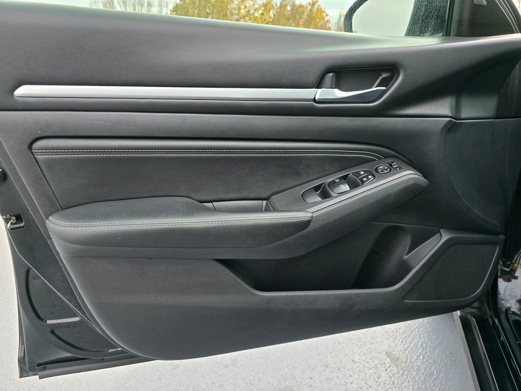 Used 2019 Nissan Altima 2.5 SV image 22