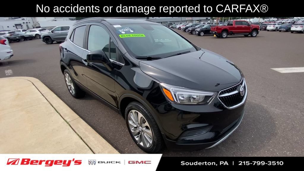 Certified 2020 Buick Encore Preferred FWD image 2