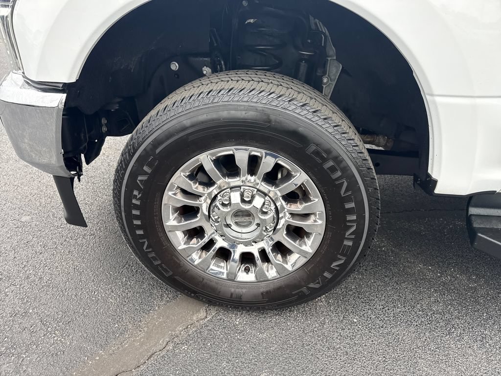 Used 2022 Ford F250 XLT w/ XLT Premium Package AWD/4WD image 17