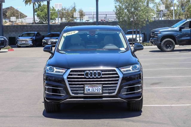 Used 2019 Audi Q7 3.0T Premium w/ Convenience Package AWD/4WD image 2