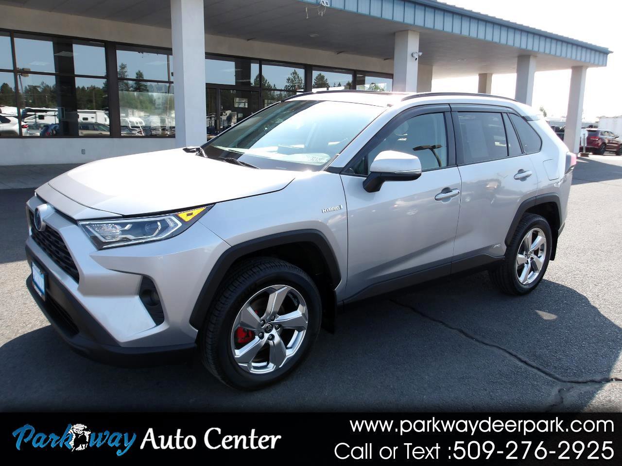 Used 2021 Toyota RAV4 XLE image 1
