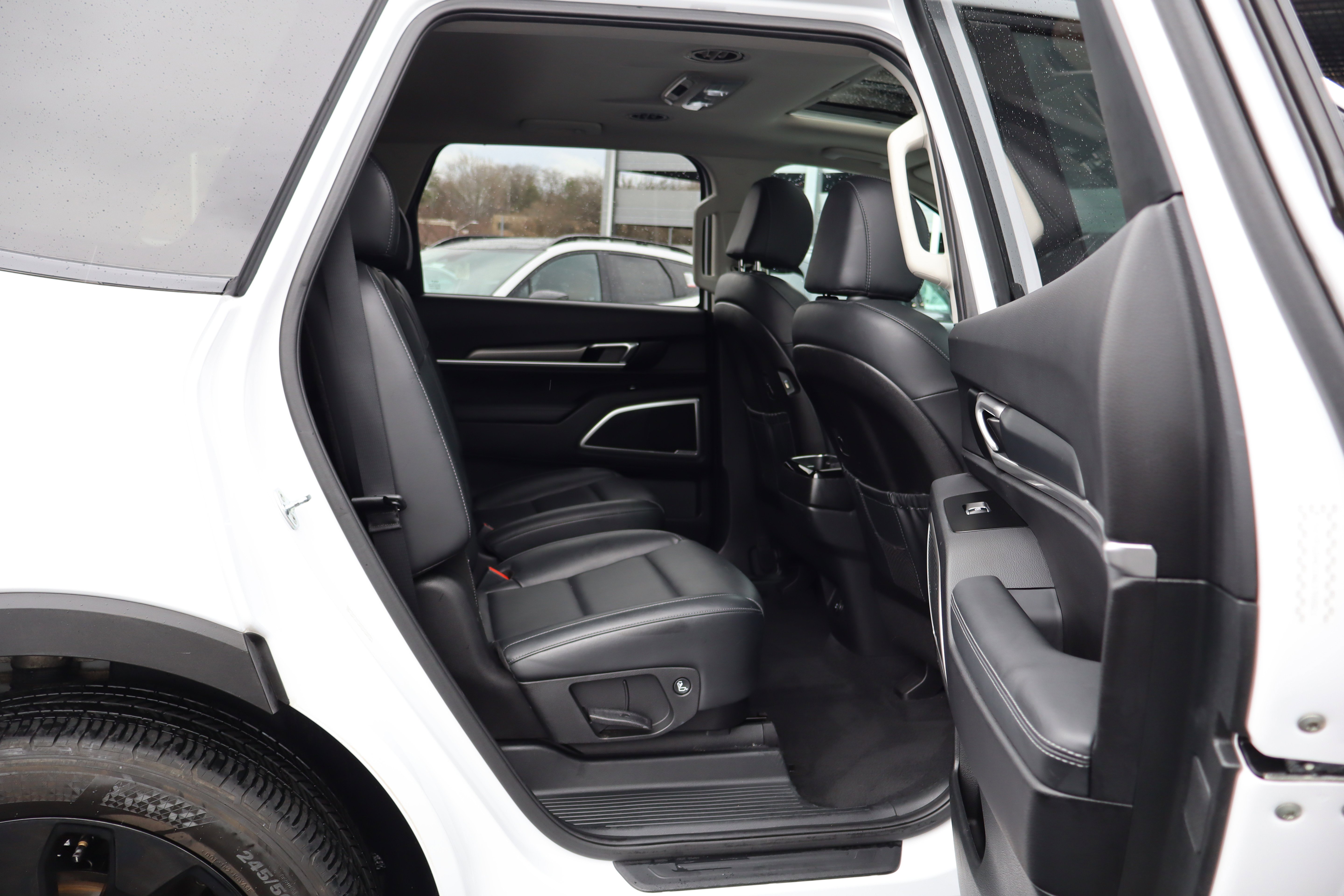 Used 2022 Kia Telluride S image 31