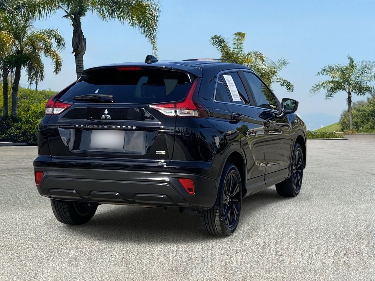Used 2023 Mitsubishi Eclipse Cross LE AWD/4WD image 5