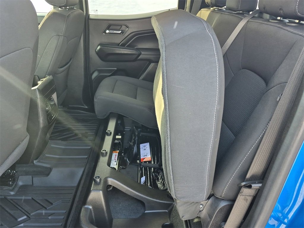 Used 2023 Chevrolet Colorado LT w/ LT Convenience Package II image 30