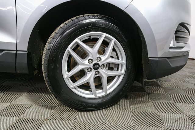 Used 2023 Ford Edge SEL w/ Convenience Package image 15