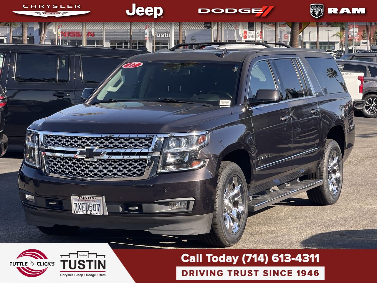 Used 2017 Chevrolet Suburban LT w/ LT Signature Package AWD/4WD image 9
