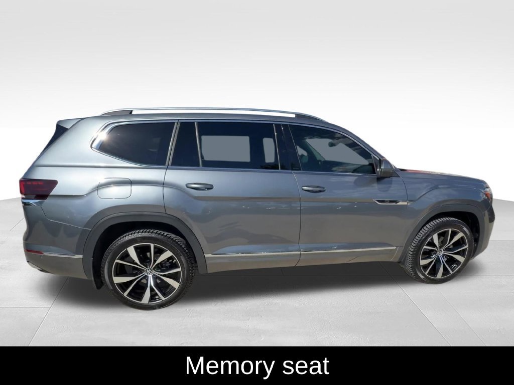 Used 2024 Volkswagen Atlas SEL Premium R-Line AWD/4WD image 9
