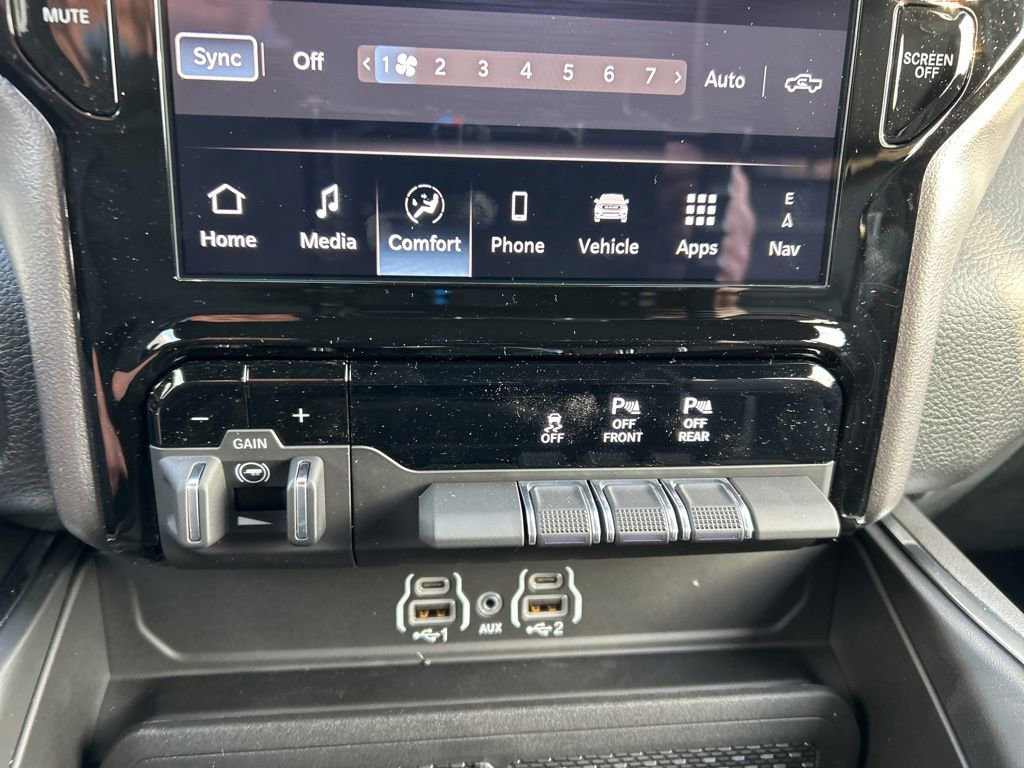New 2026 RAM 1500 Laramie w/ Laramie Preferred Package image 32