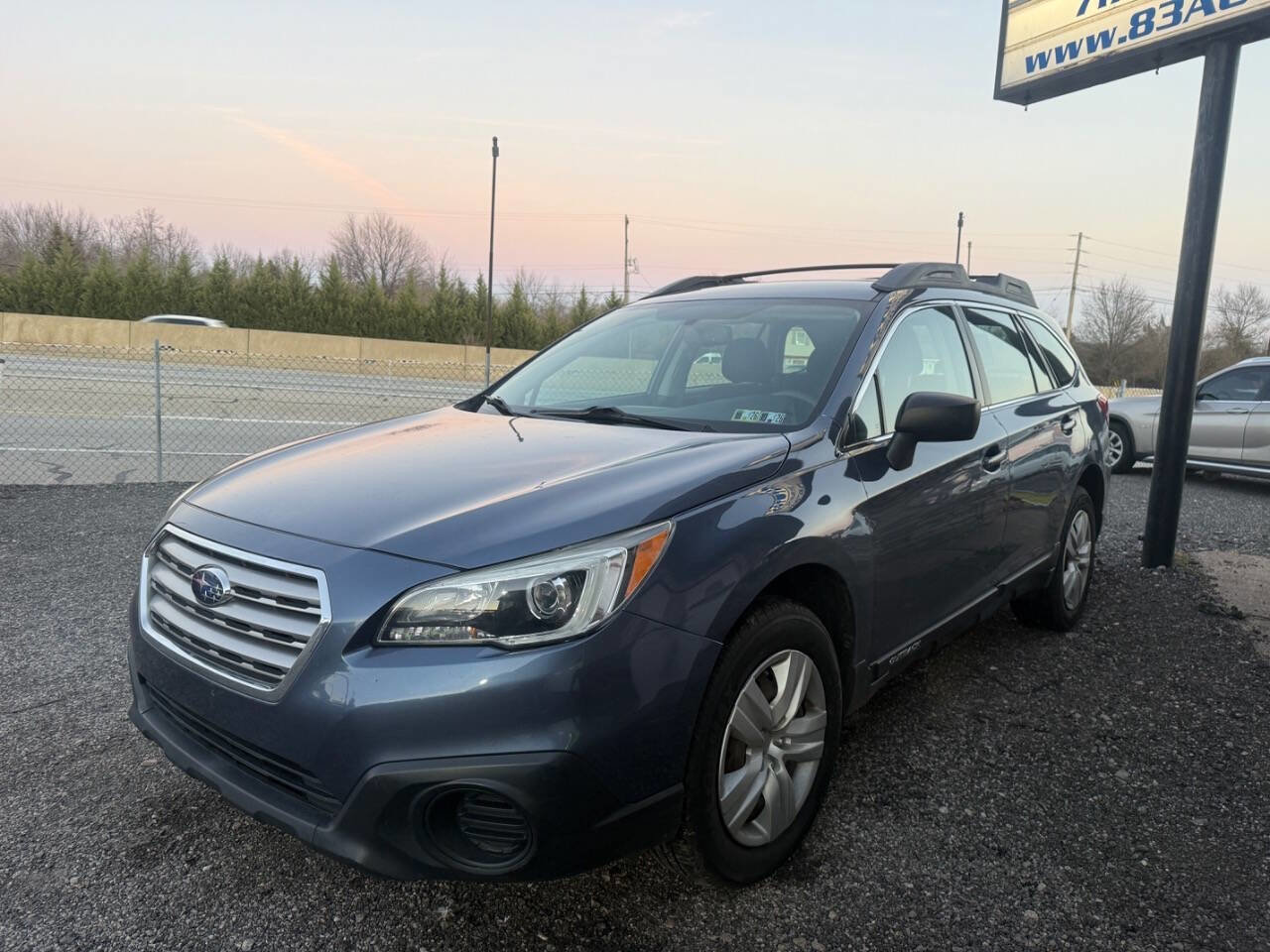 Used 2015 Subaru Outback 2.5i image 3