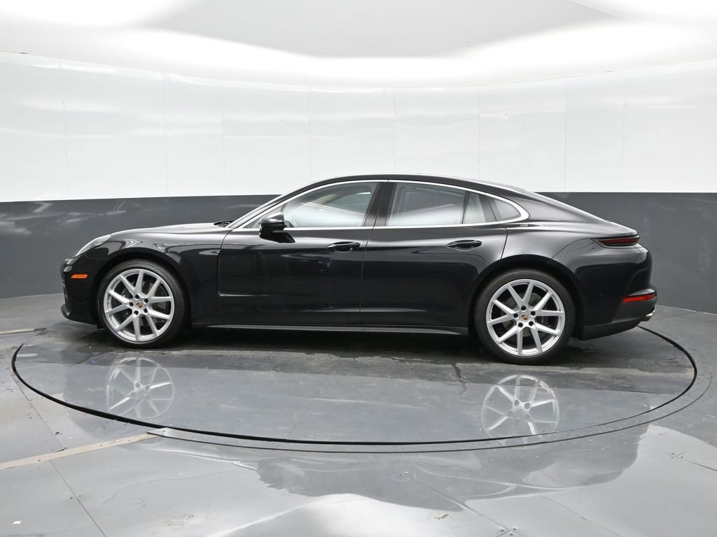 Certified 2025 Porsche Panamera image 2