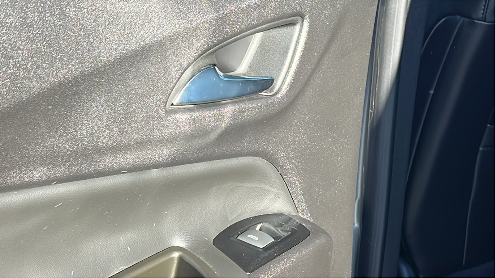 Certified 2024 Chevrolet Equinox Premier image 12