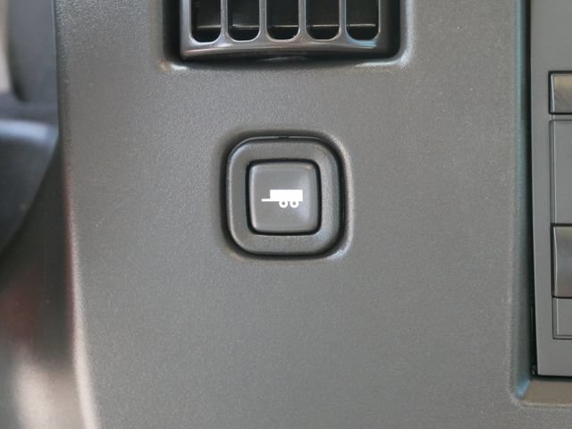 Used 2023 Chevrolet Express 3500 w/ Power Convenience Package RWD image 13