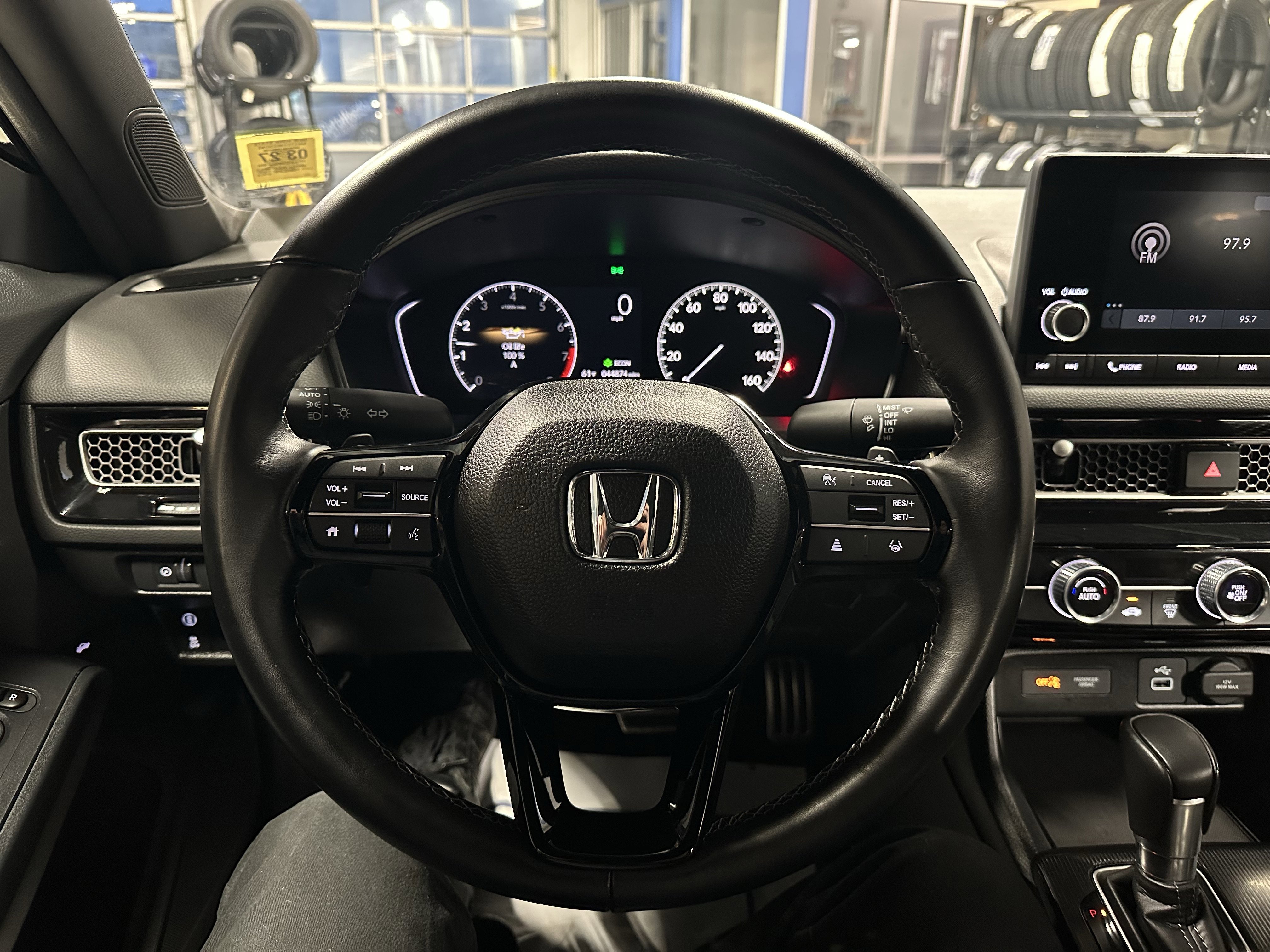 Used 2024 Honda Civic Sport image 9
