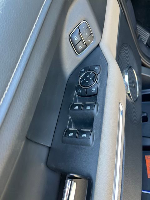 Used 2024 Ford Expedition Max Limited image 13