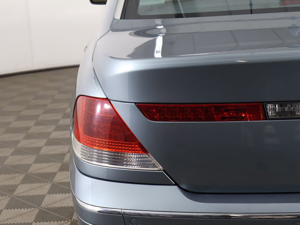 Used 2004 BMW 745Li RWD image 12