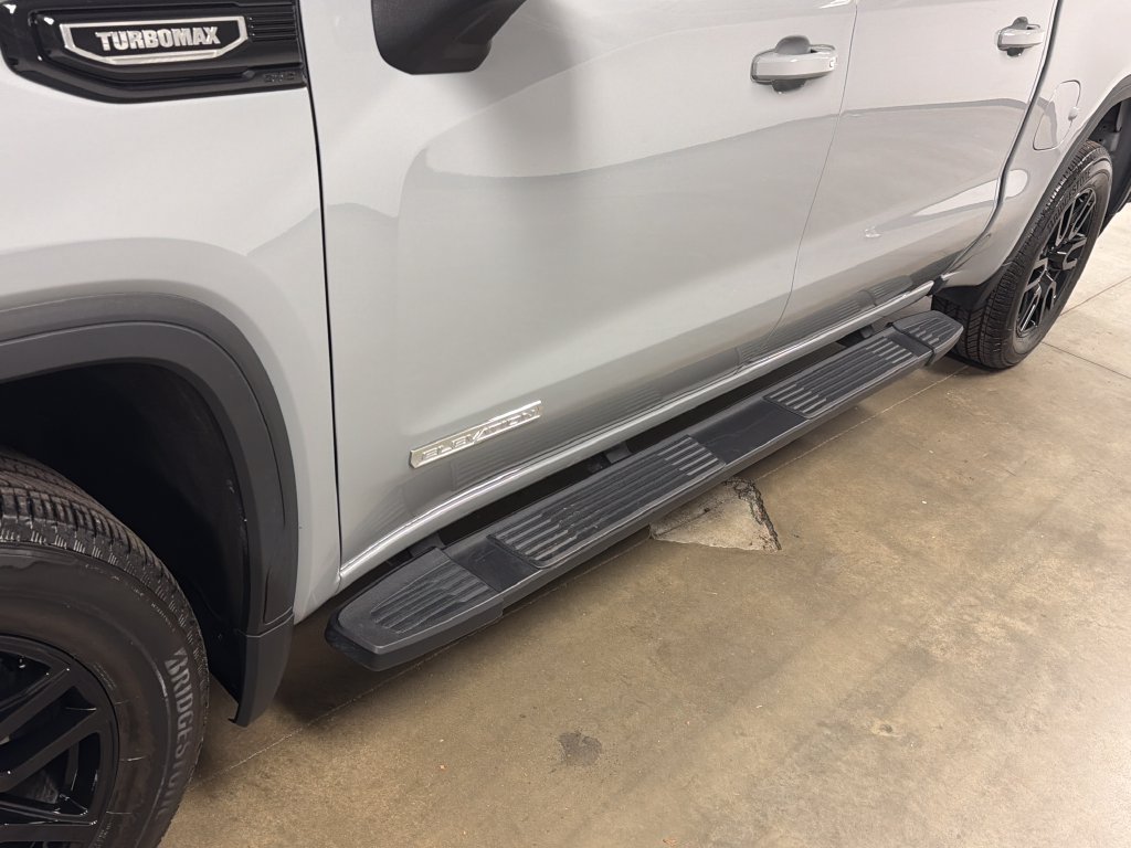 Used 2024 GMC Sierra 1500 Elevation AWD/4WD image 10