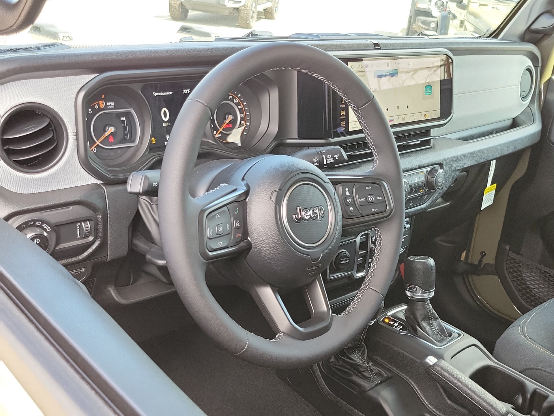 New 2026 Jeep Gladiator Sport AWD/4WD image 3