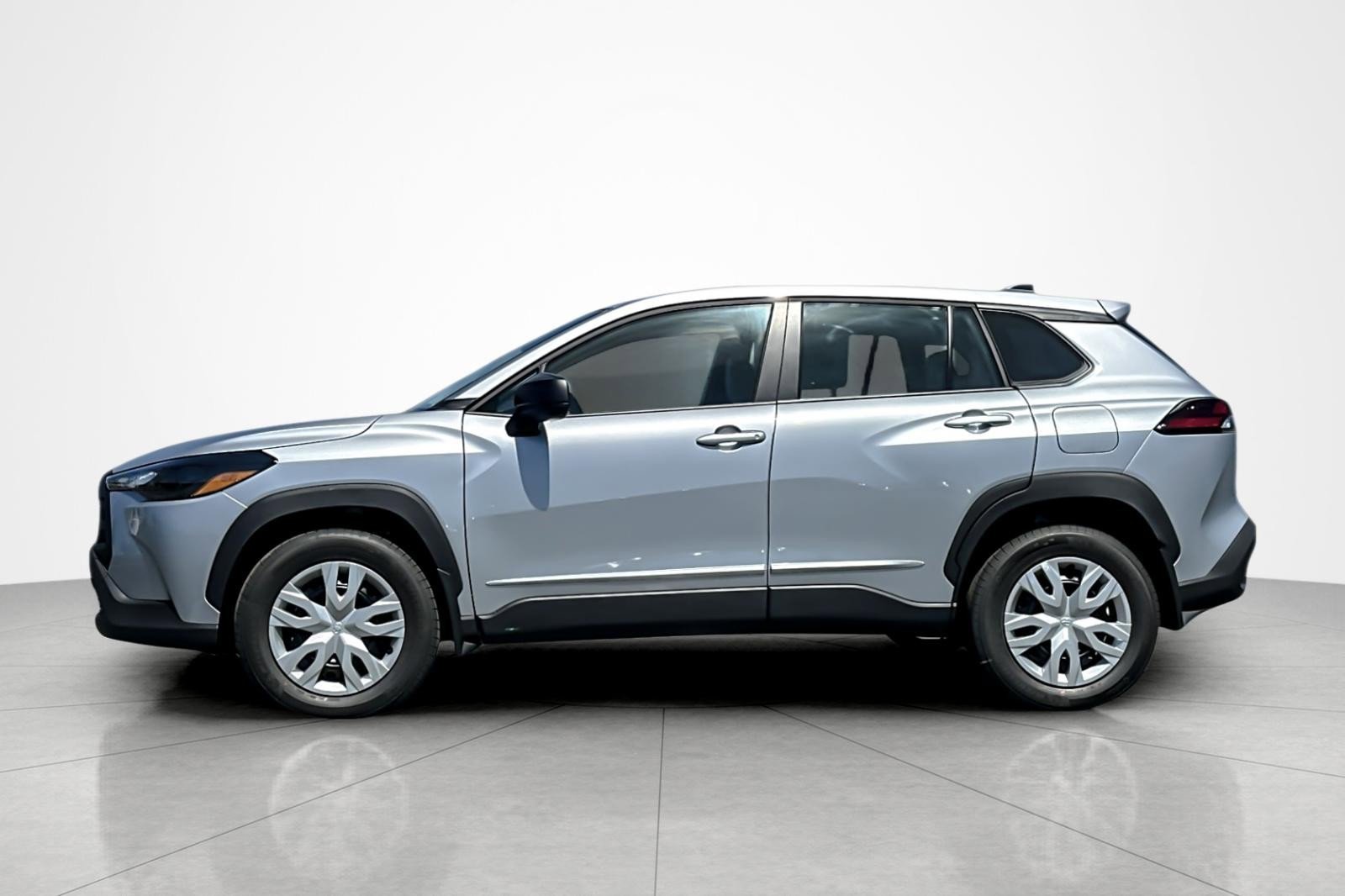New 2026 Toyota Corolla Cross L image 2