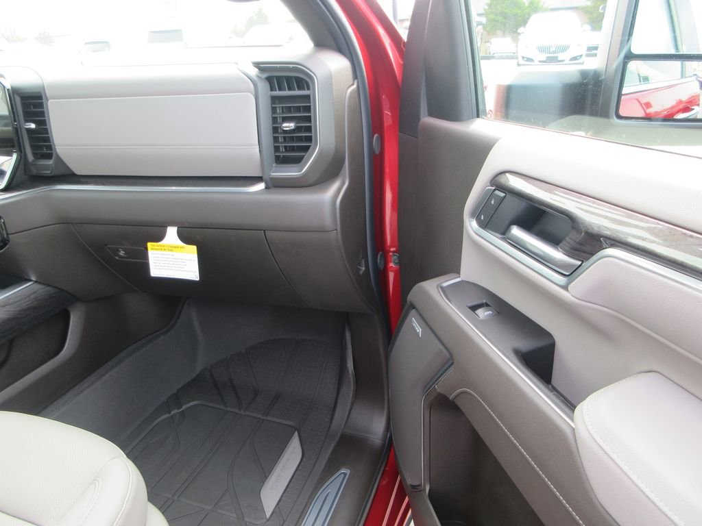 New 2026 Chevrolet Silverado 3500 LTZ w/ LTZ Premium Package image 21