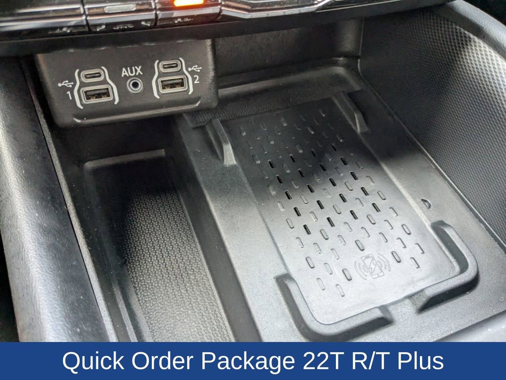 Used 2025 Dodge Durango R/T image 27