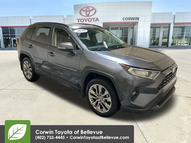 Used 2020 Toyota RAV4 XLE Premium image 2