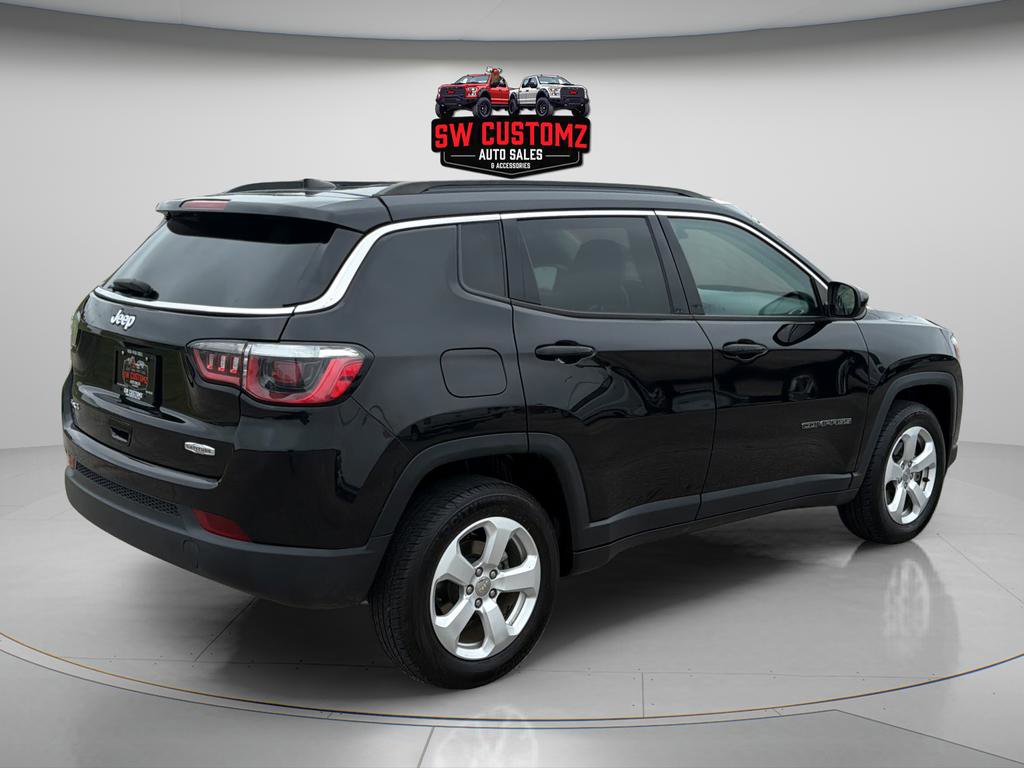 Used 2019 Jeep Compass Latitude image 7