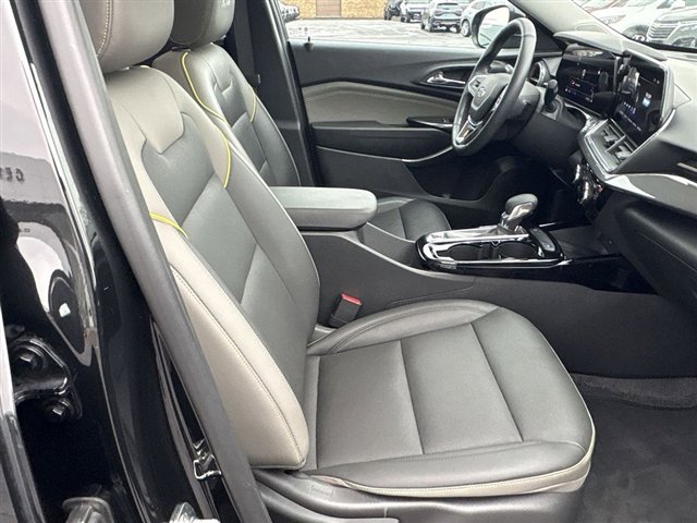 Certified 2024 Chevrolet Trax ACTIV w/ Sunroof Package image 26