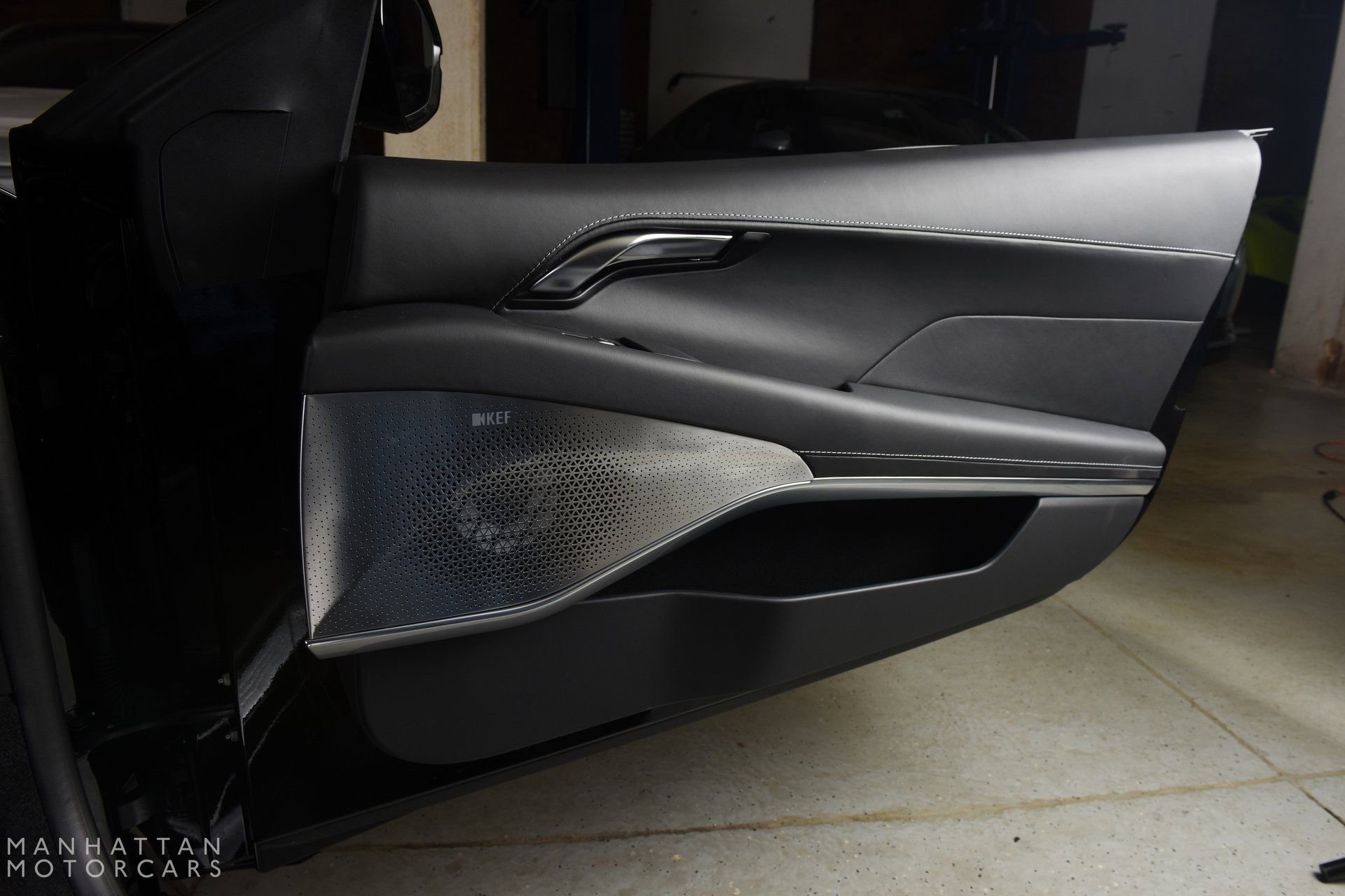 Used 2024 Lotus Emira First Edition image 17