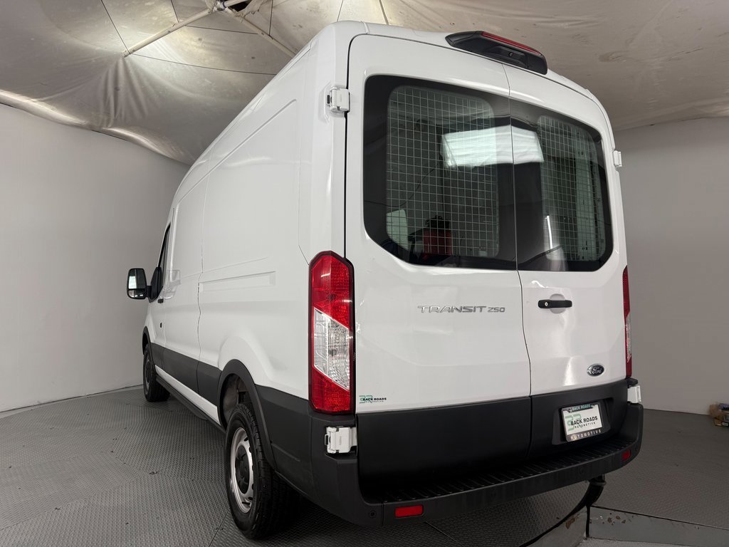 Used 2021 Ford Transit 250 Medium Roof image 7