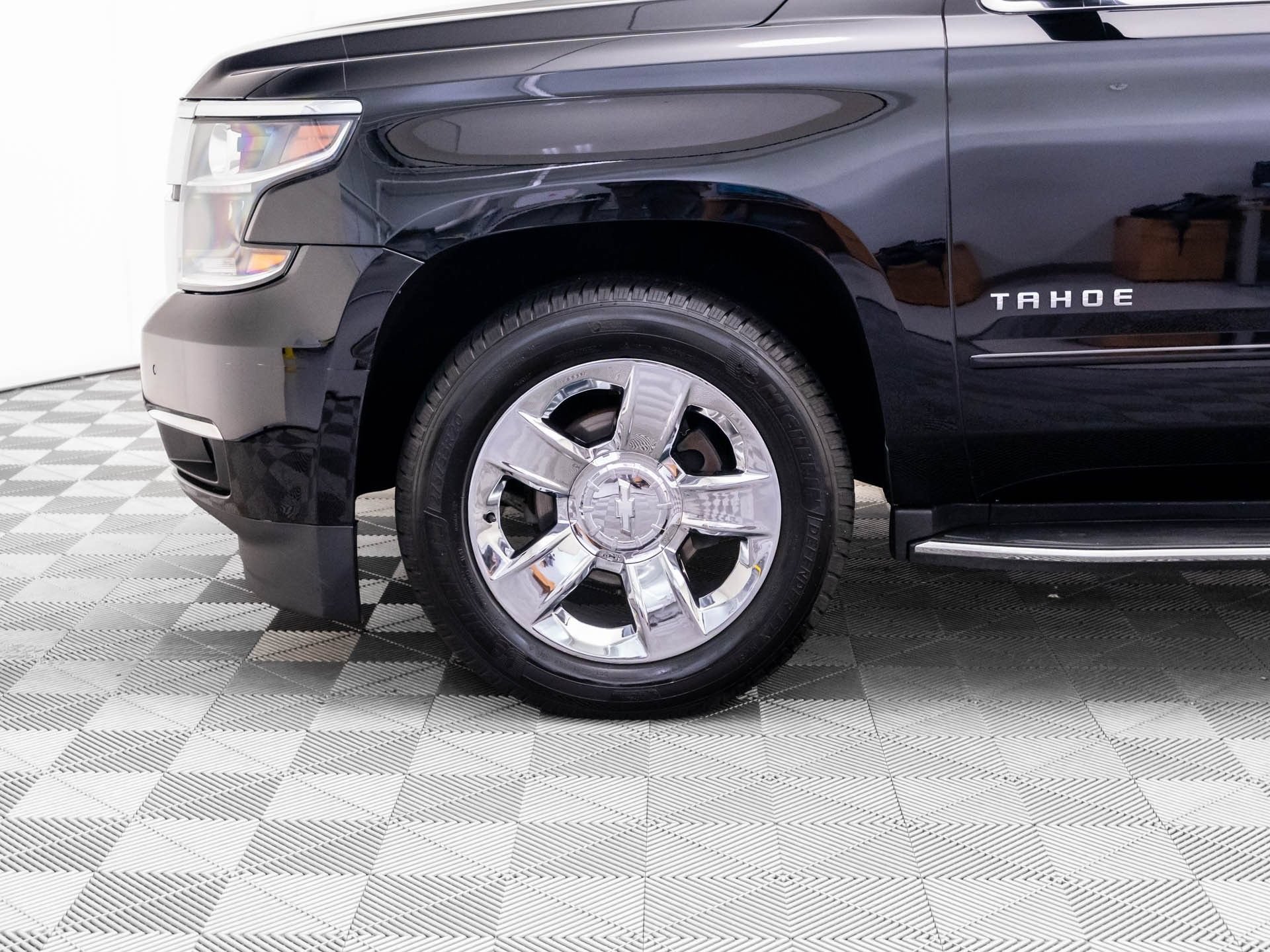 Used 2019 Chevrolet Tahoe Premier AWD/4WD image 37