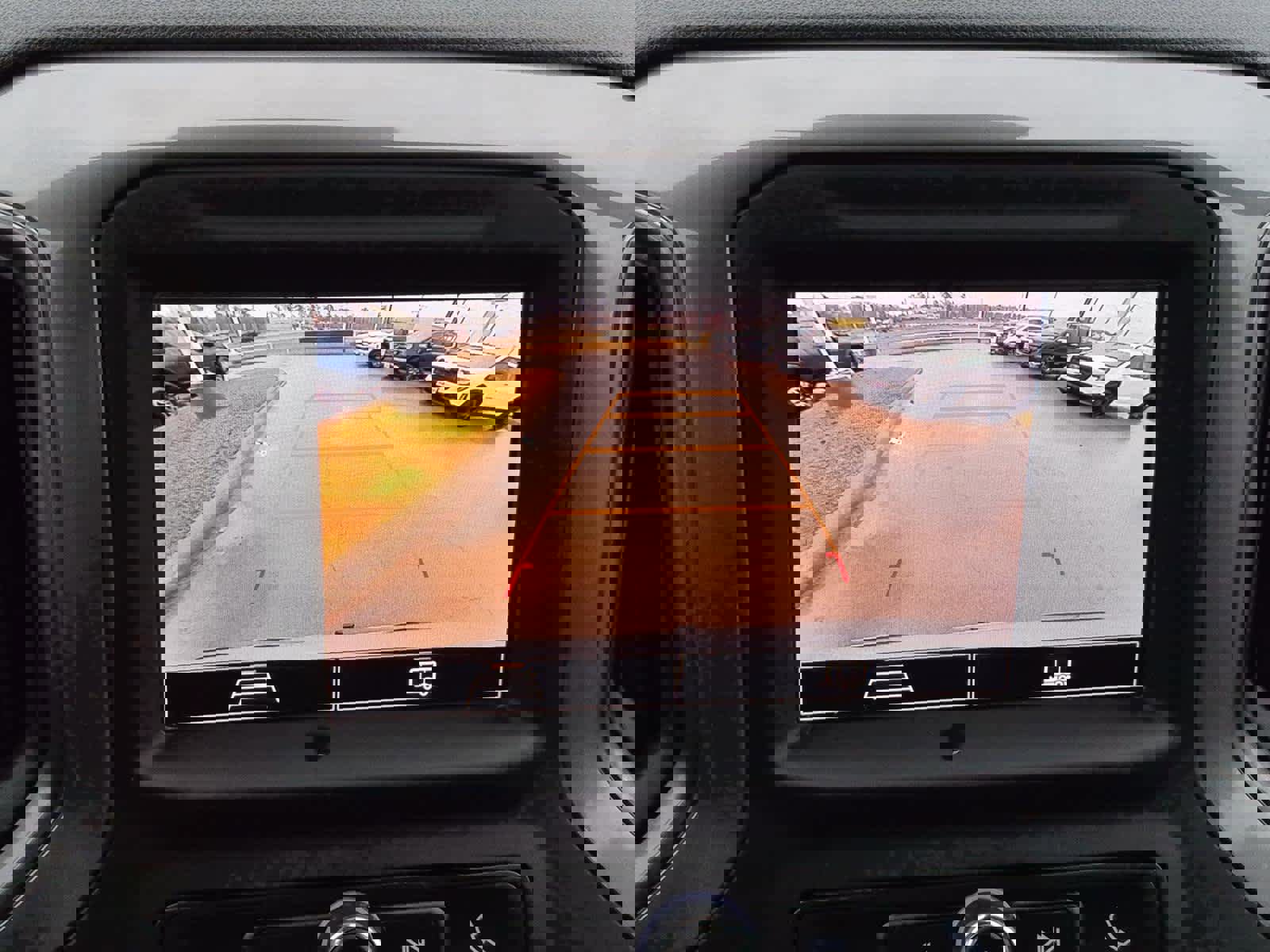 Used 2024 Chevrolet Silverado 1500 Custom image 24