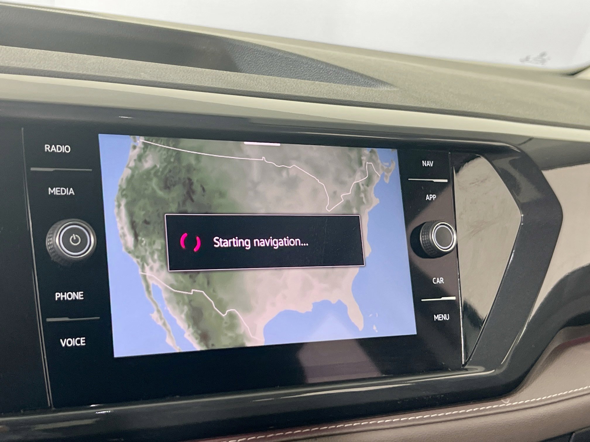 Used 2023 Volkswagen Taos SEL AWD/4WD image 13