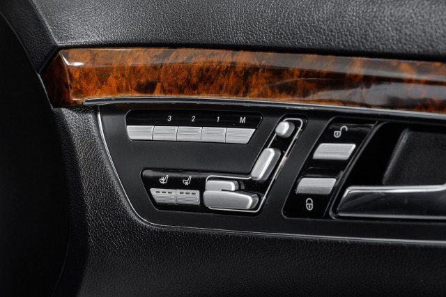 Used 2013 Mercedes-Benz S 550 4MATIC image 54
