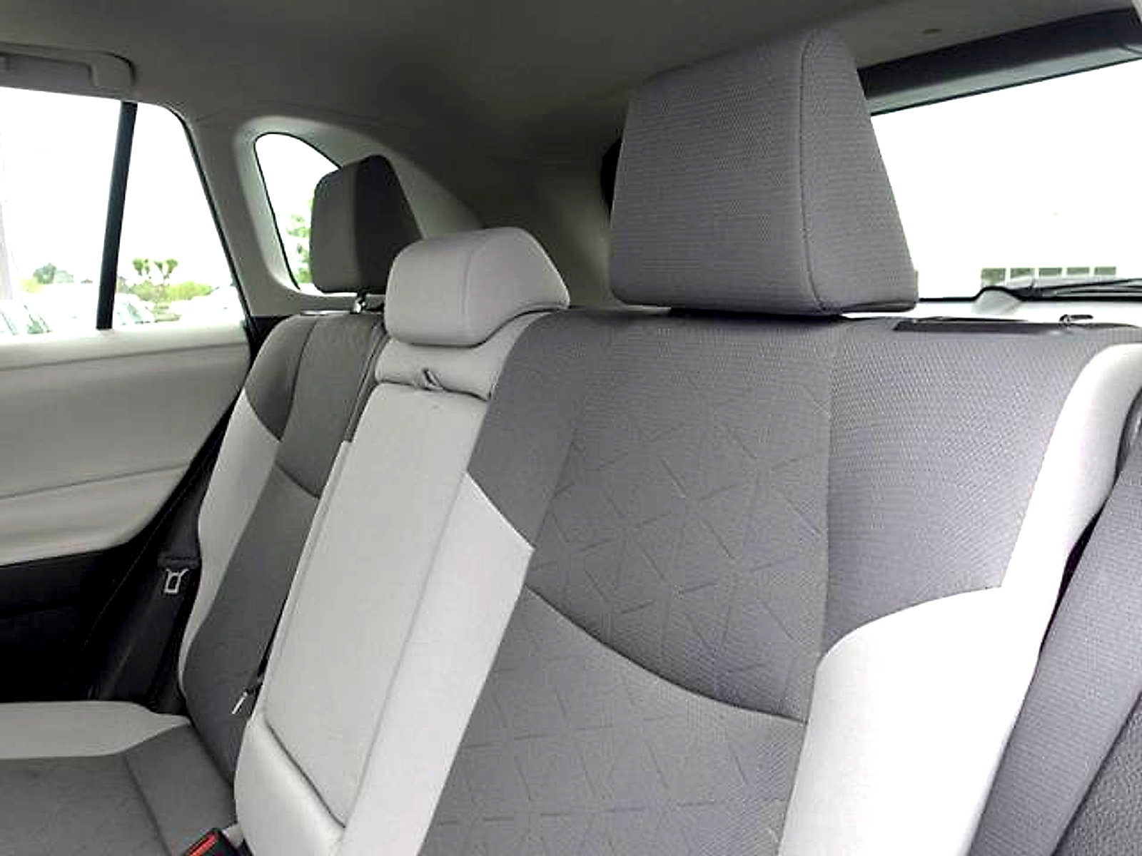 Certified 2021 Toyota RAV4 XLE w/ Convenience Package AWD/4WD image 12