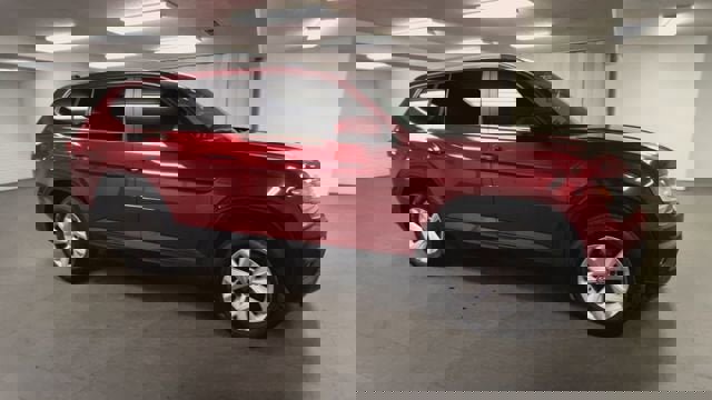 Used 2019 Volkswagen Atlas SE w/ Towing Package image 2